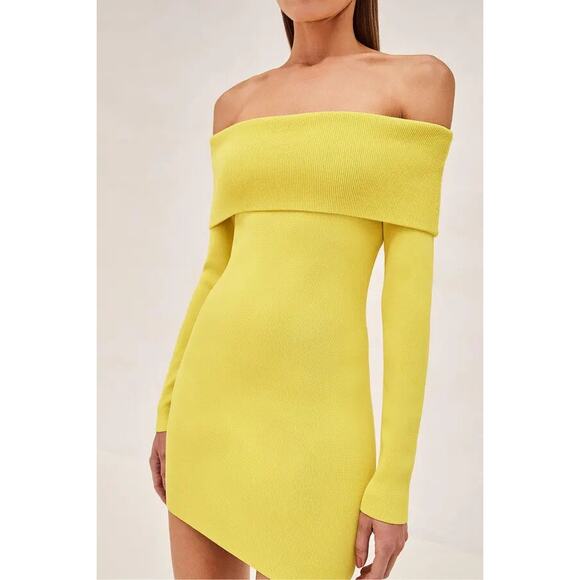 NWT Alexis Chira Off-the-Shoulder Ribbed Knit Mini Dress Canary Women's Size XXS